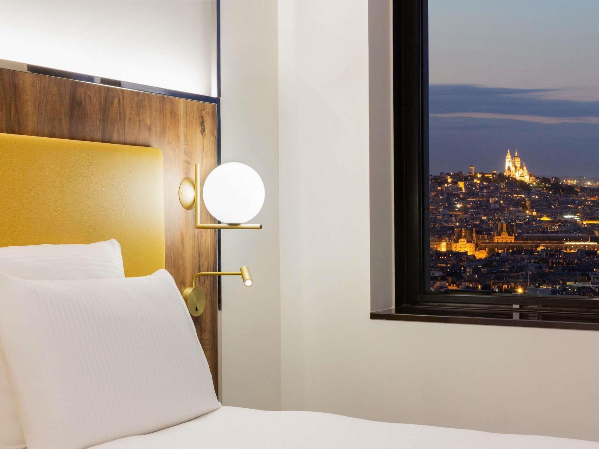 Quarto Deluxe Premium com Cama King-size e Vista da Basílica do Sagrado Coração