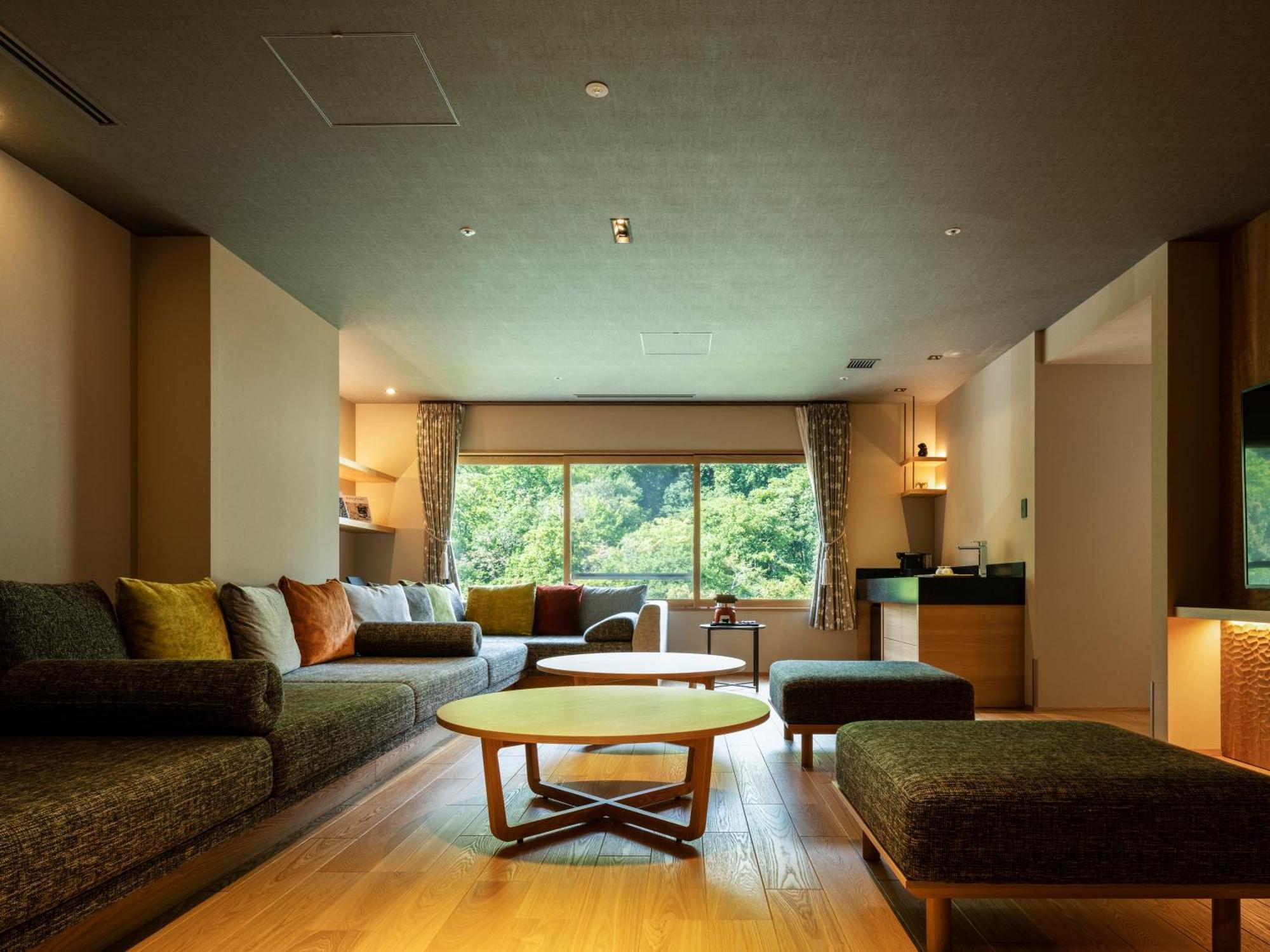 Premium Suite with Onsen View Bath-Private Room Dinner