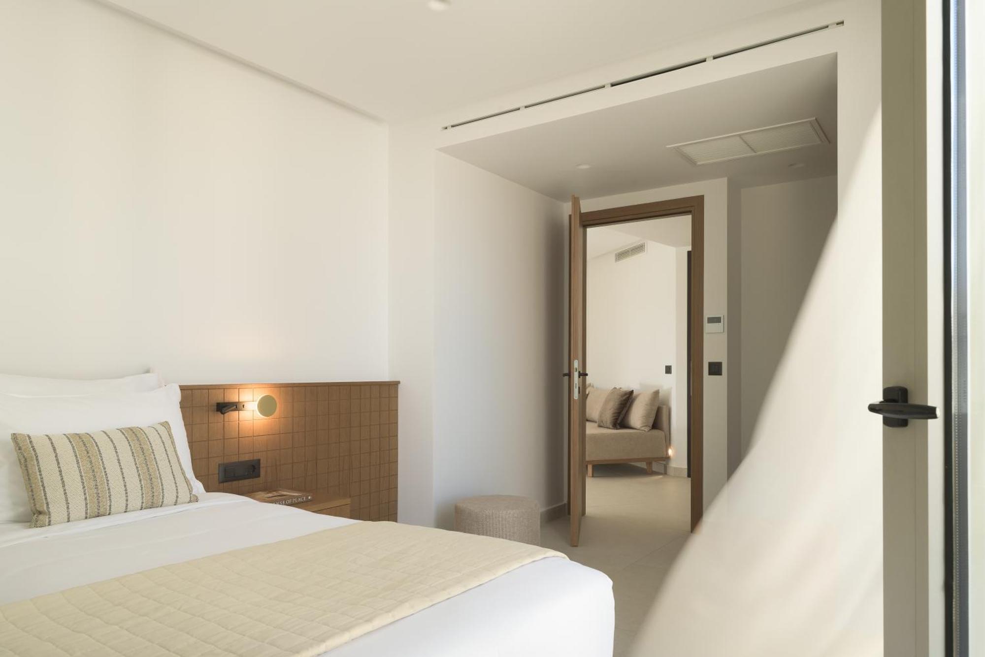 Suite Deluxe con Piscina in Comune