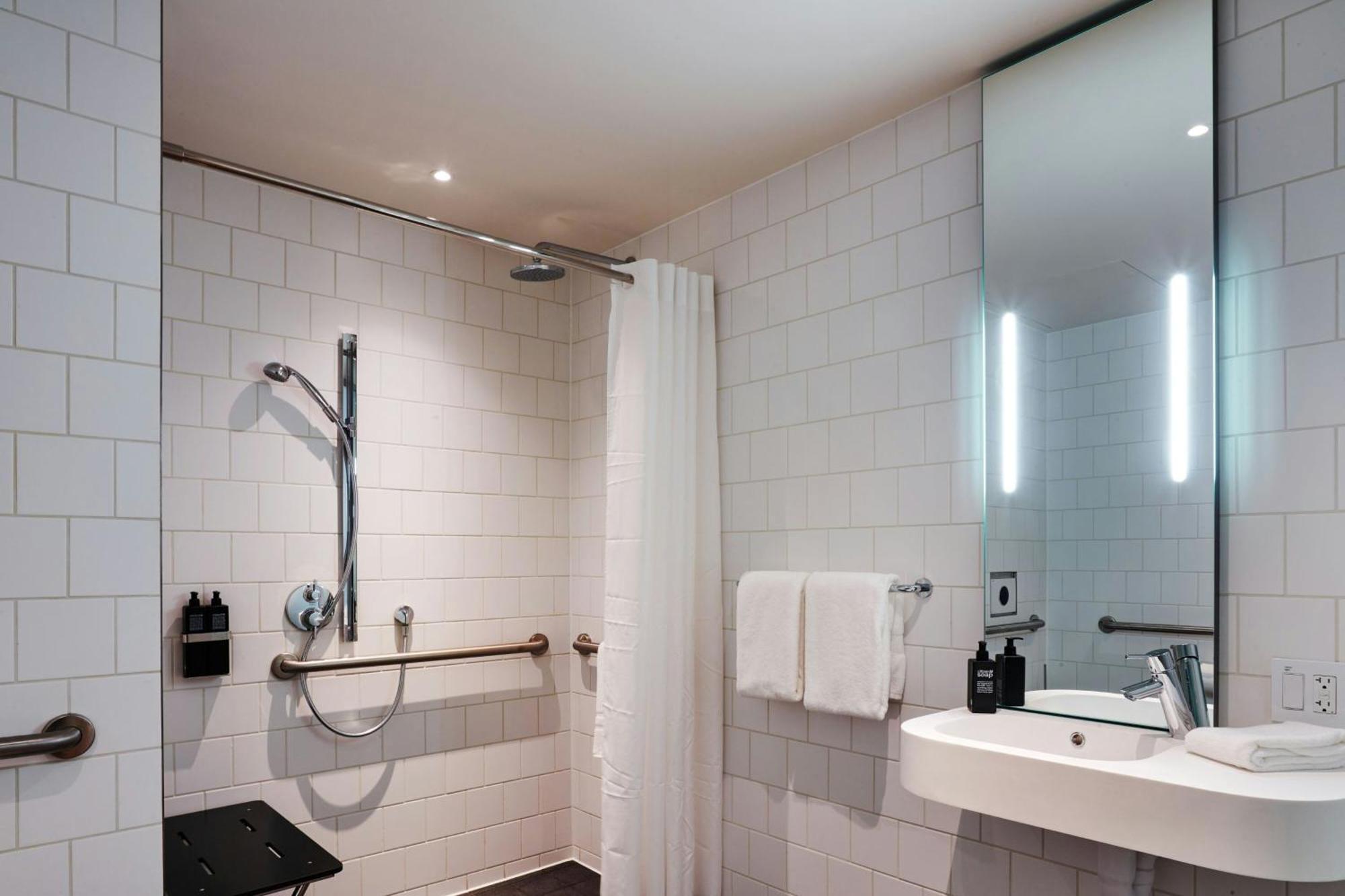 King Room Accessible