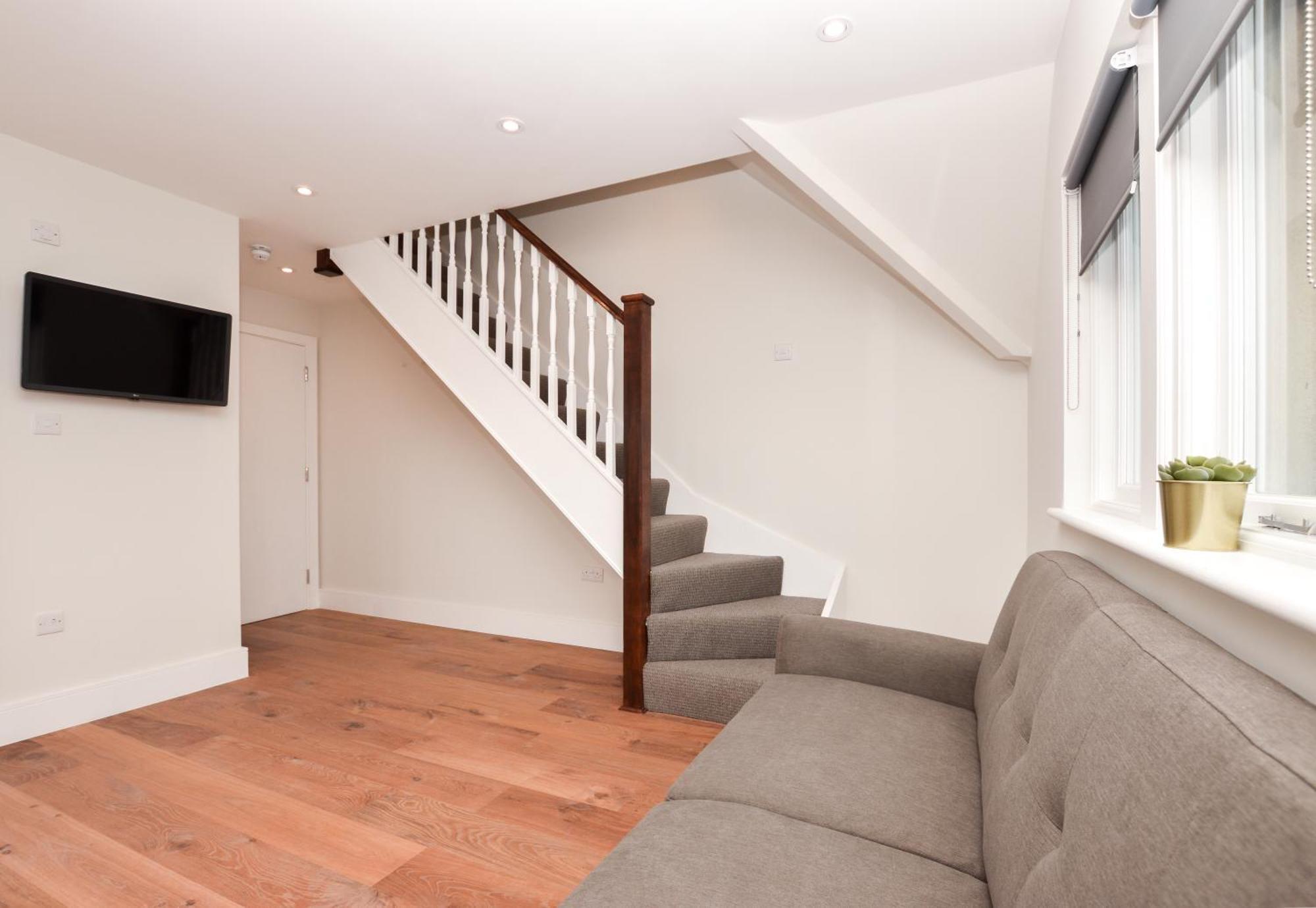 Split Level Deluxe Studio Apartment