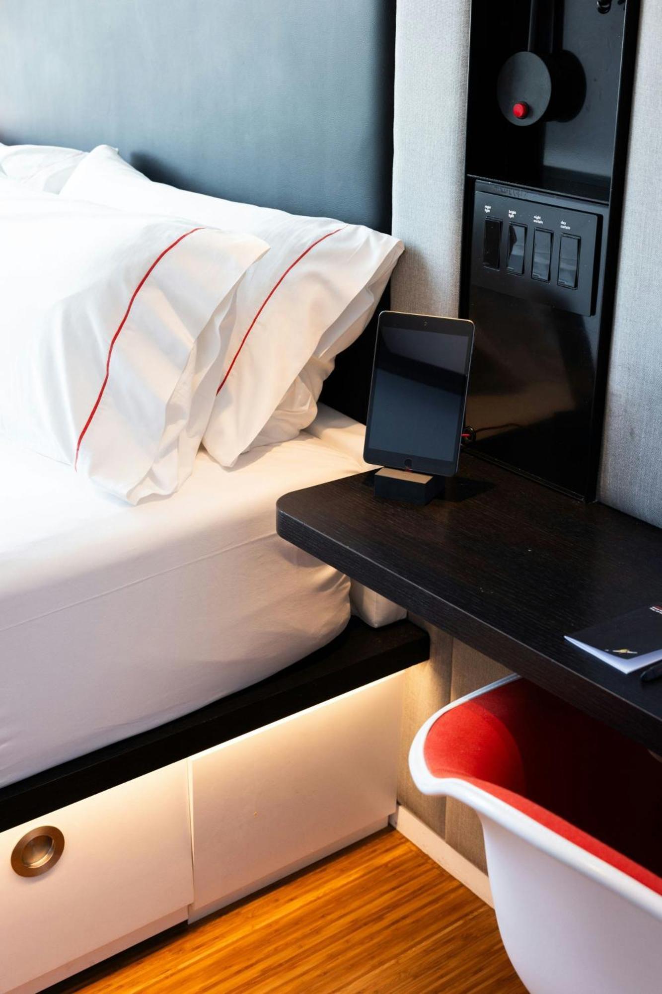 Quarto com Cama King-size