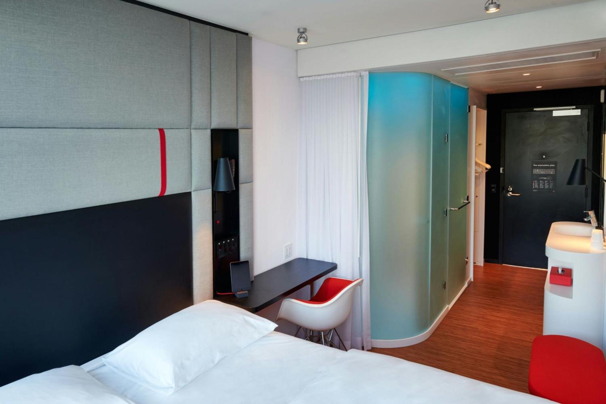 King Room,1739698765:JPEG