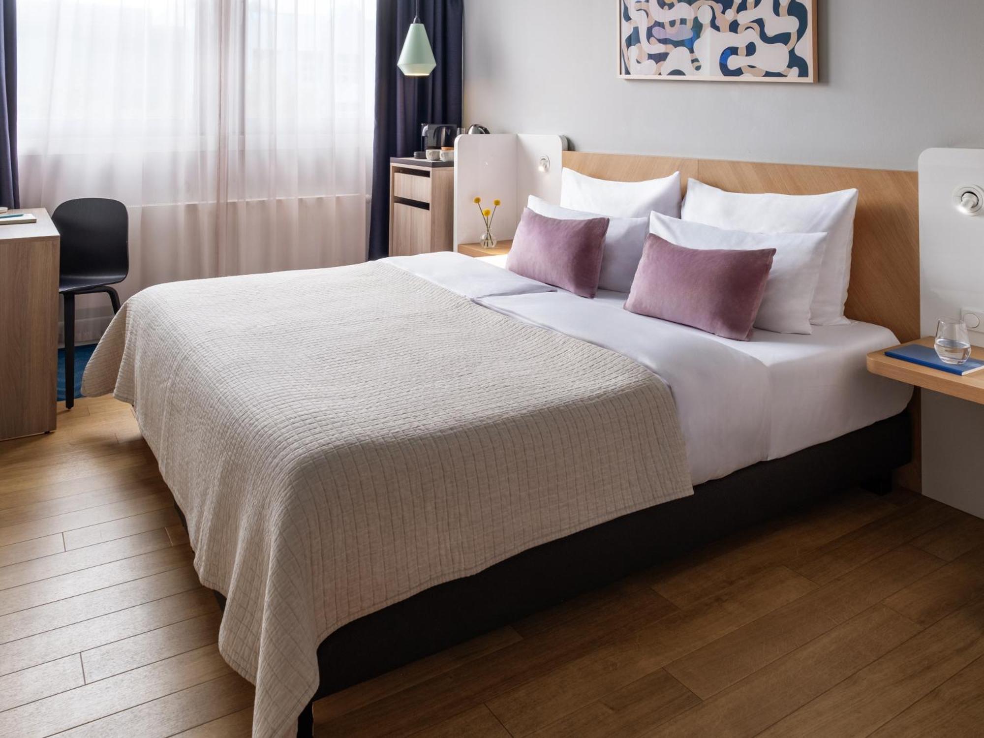 Standard Room,1742570200:JPEG