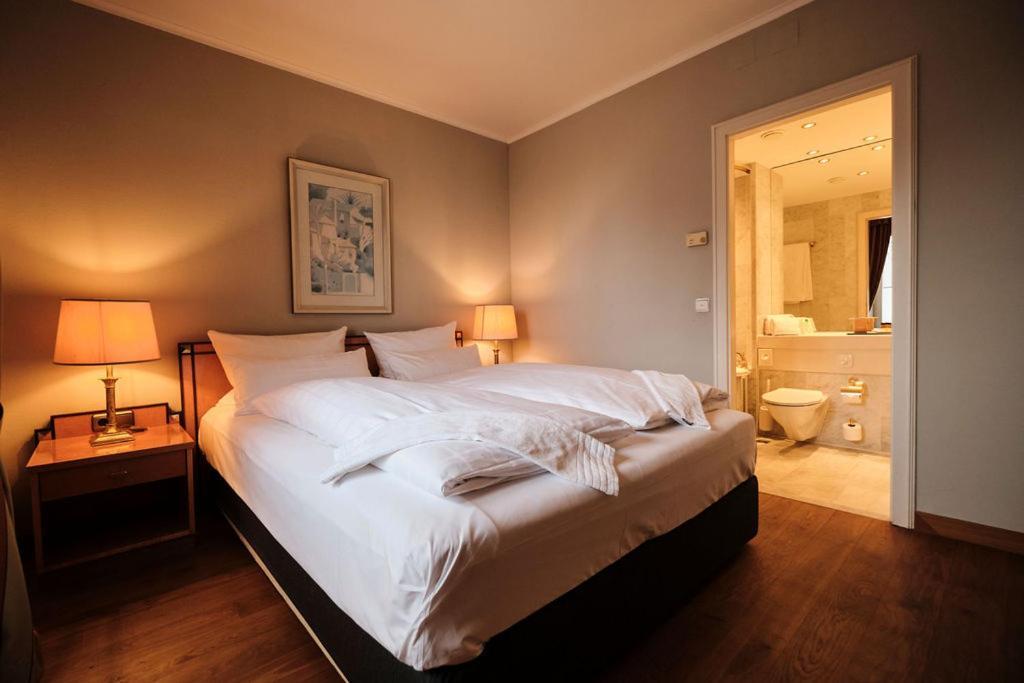 Standard Double Room Plus,1742582108:JPEG