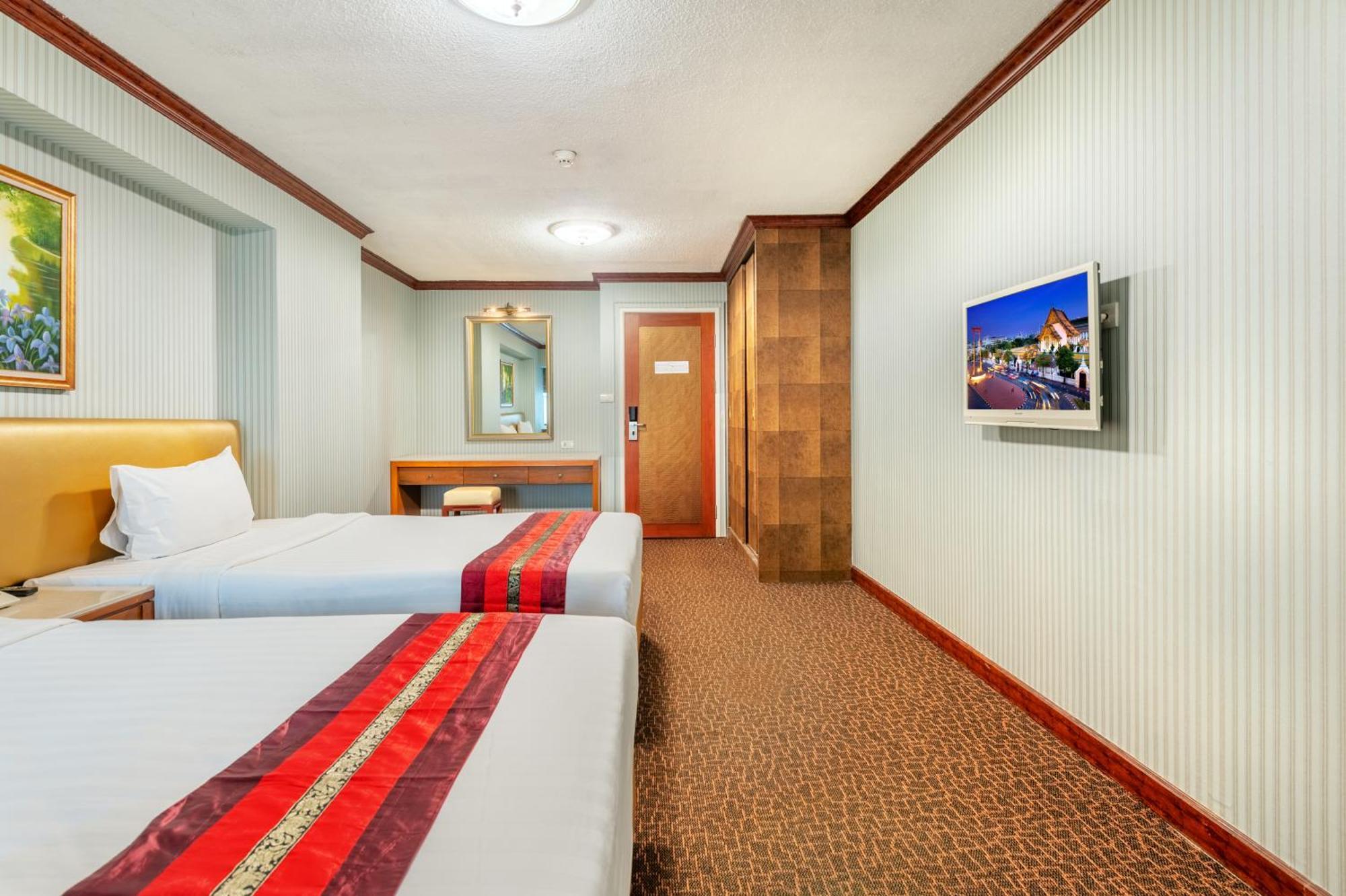 Superior Deluxe Double or Twin Room