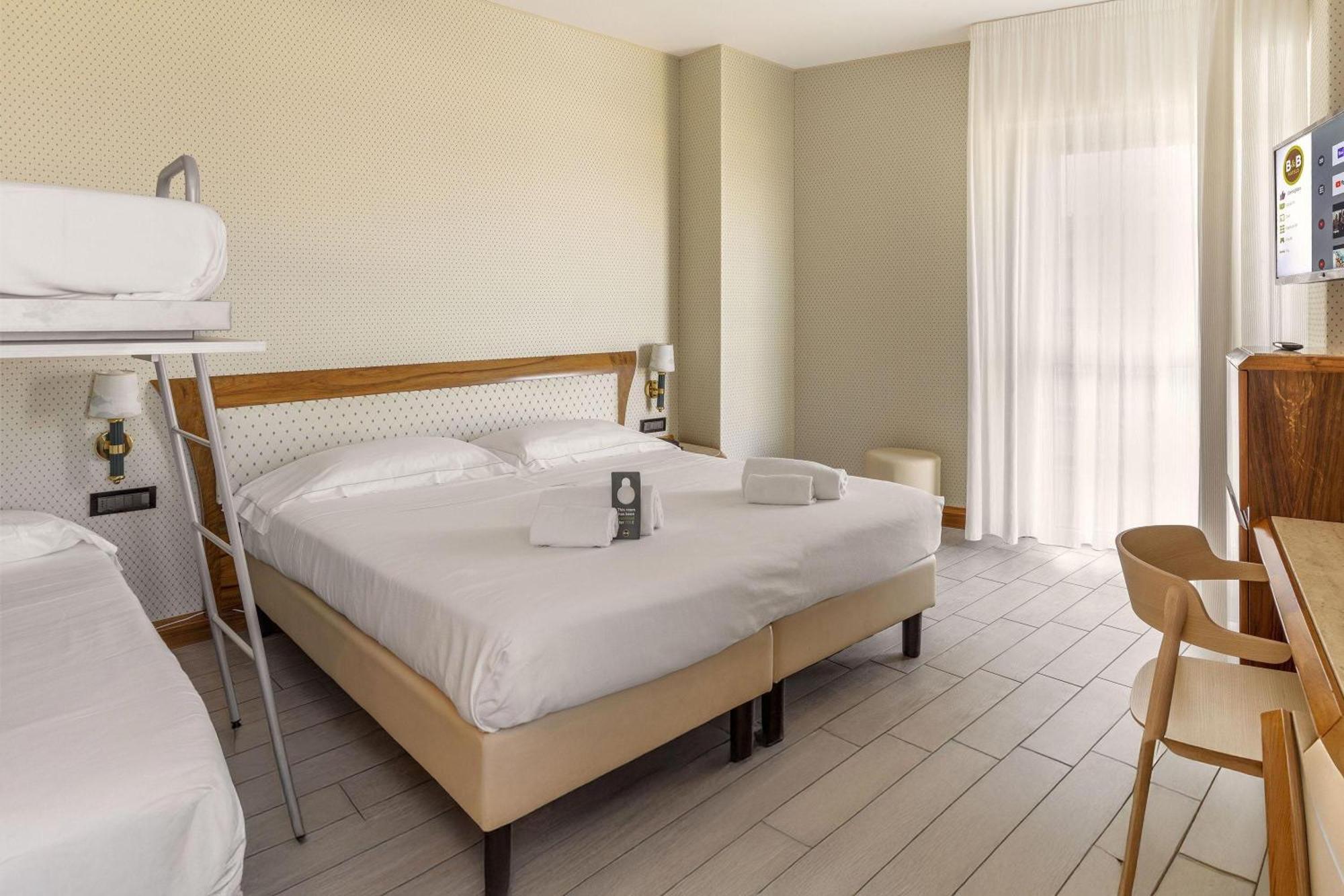 Quadruple Room with Sea View,1742687536:JPEG