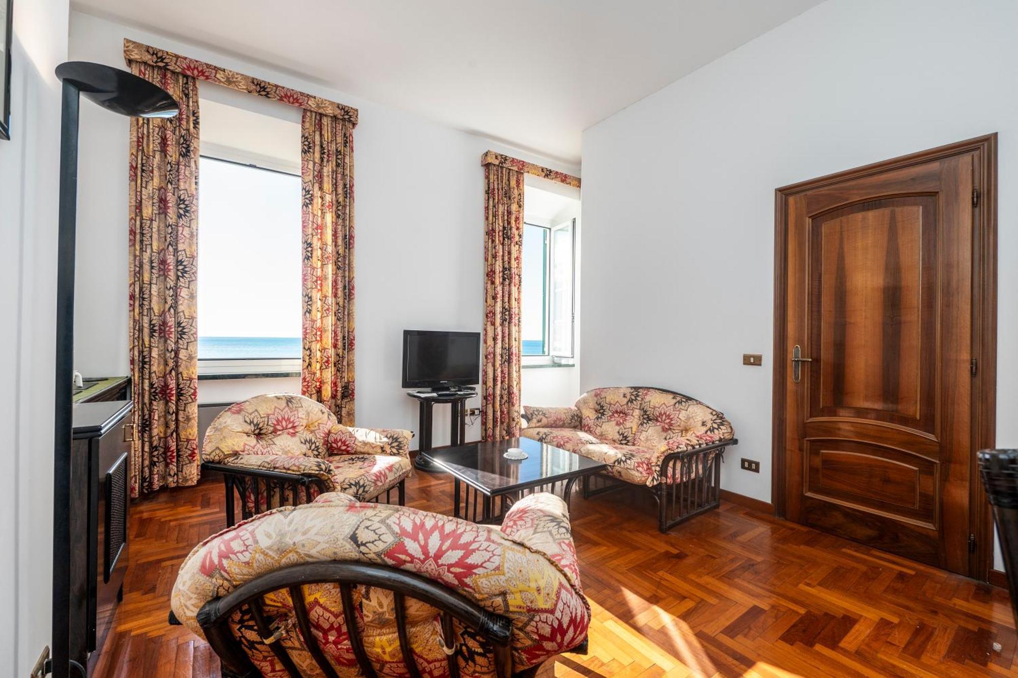Apartment Sea View