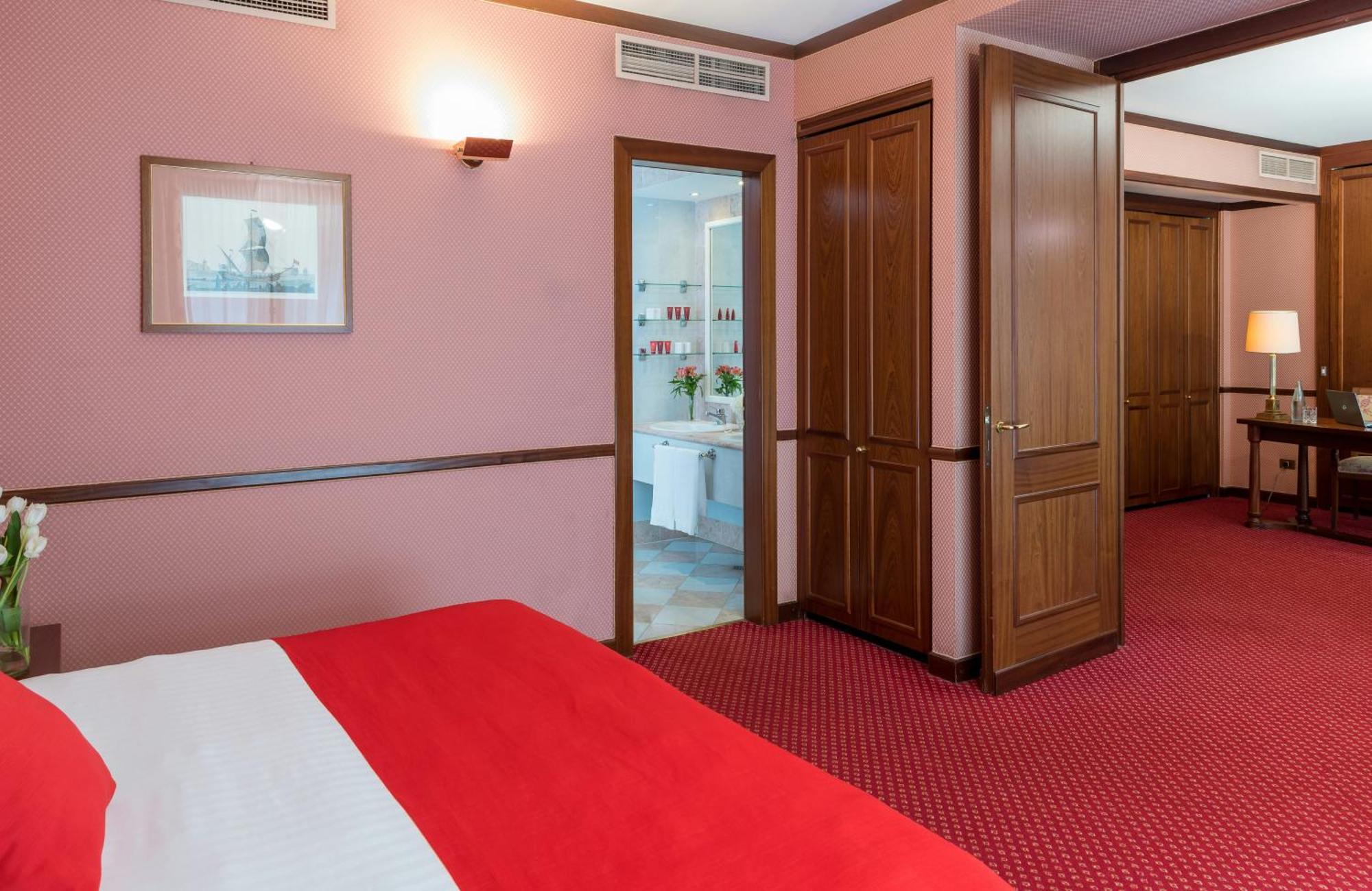Suite King con 1 Camera da Letto (2 Adulti)