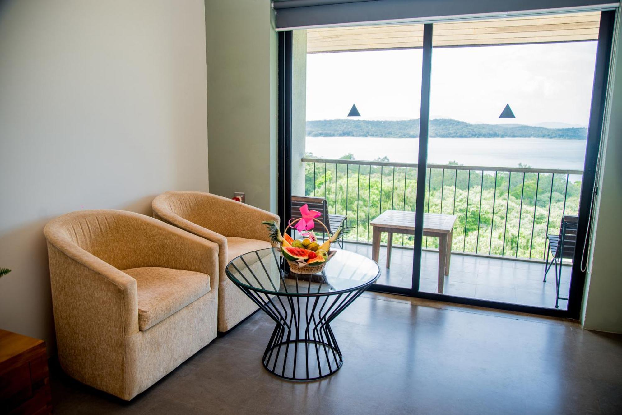 Deluxe Triple Room with Lake View,1756440203:JPEG
