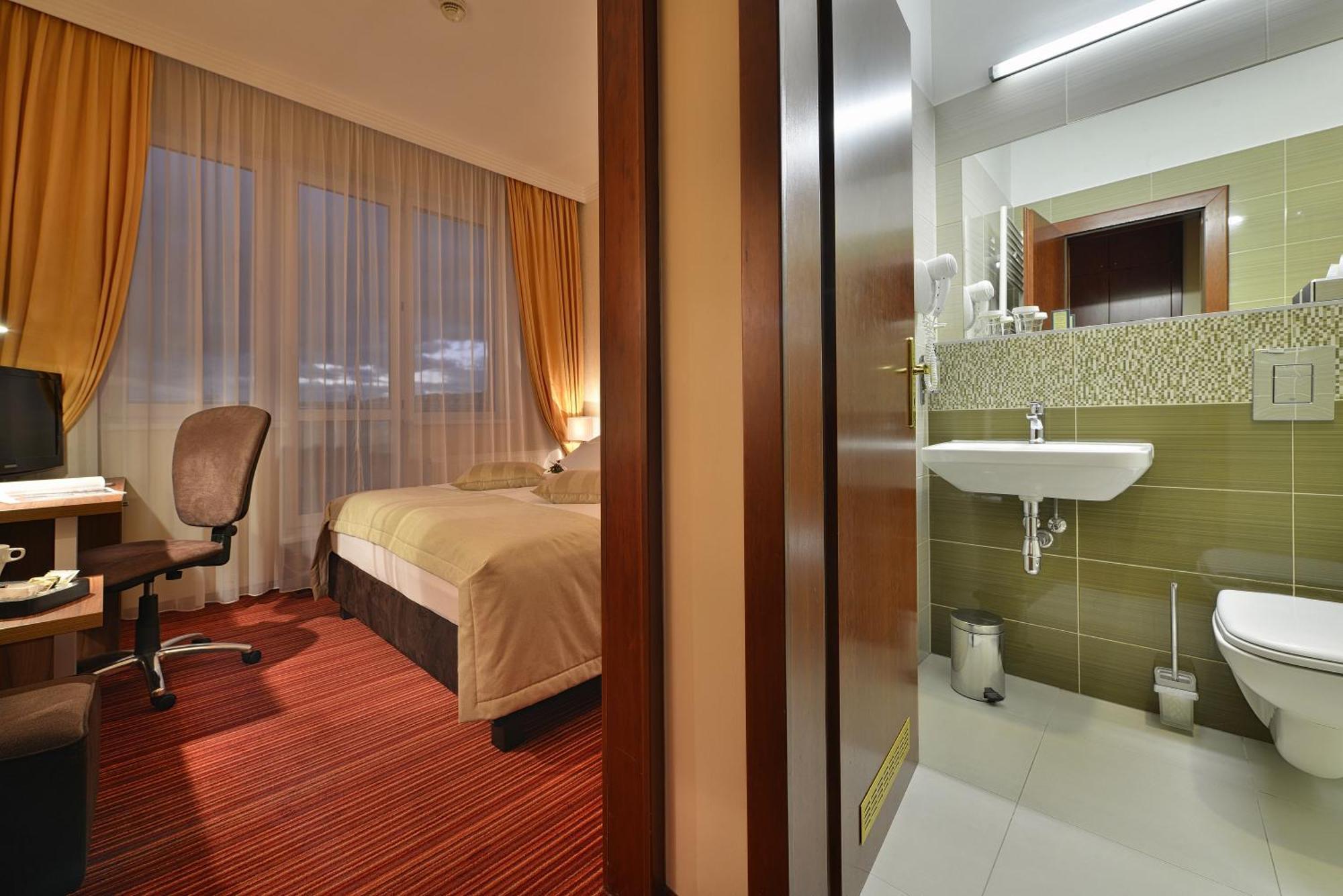 Double Room Terrace including entry to salt cave