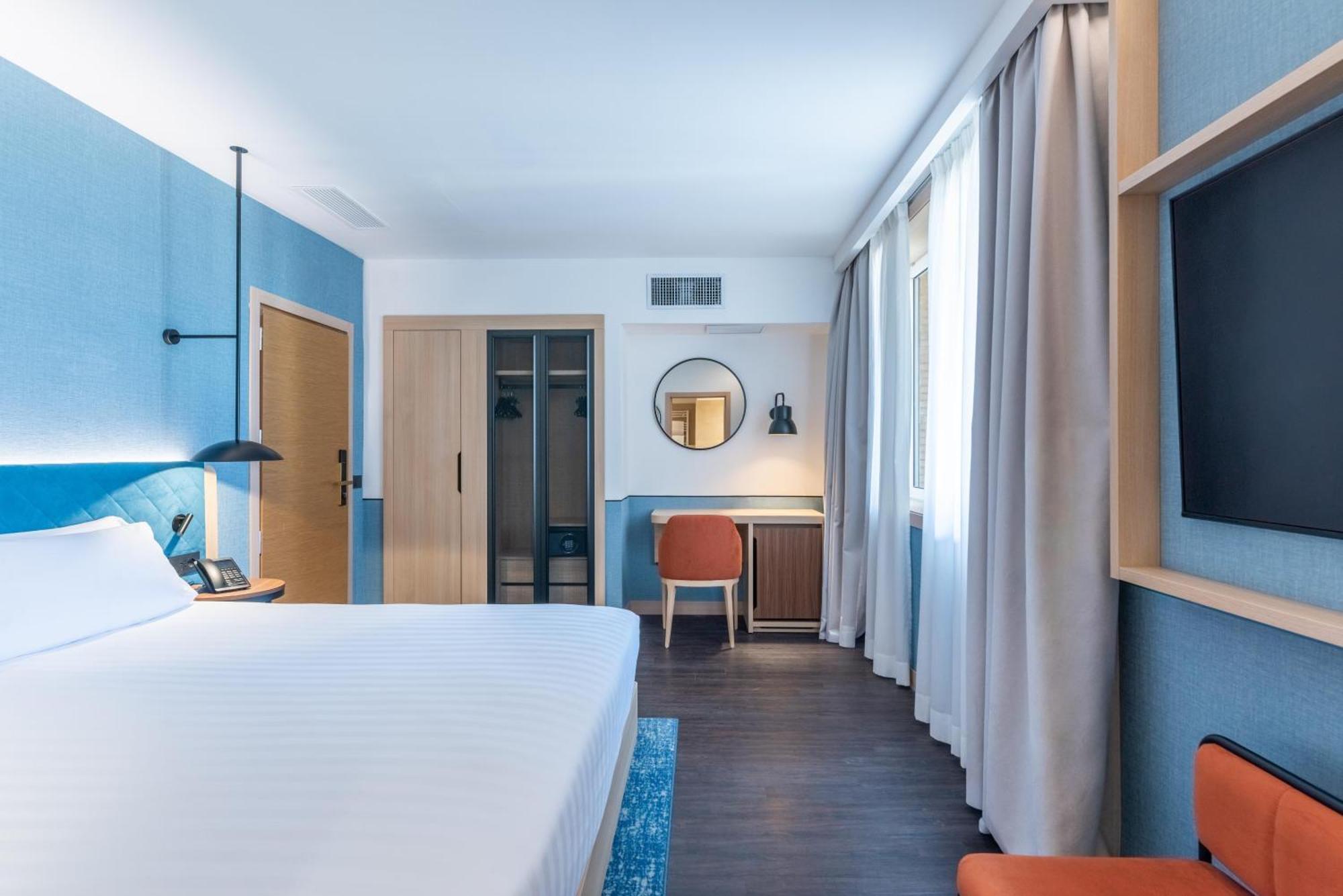 Habitación con cama extragrande - Adaptada para personas de movilidad reducida