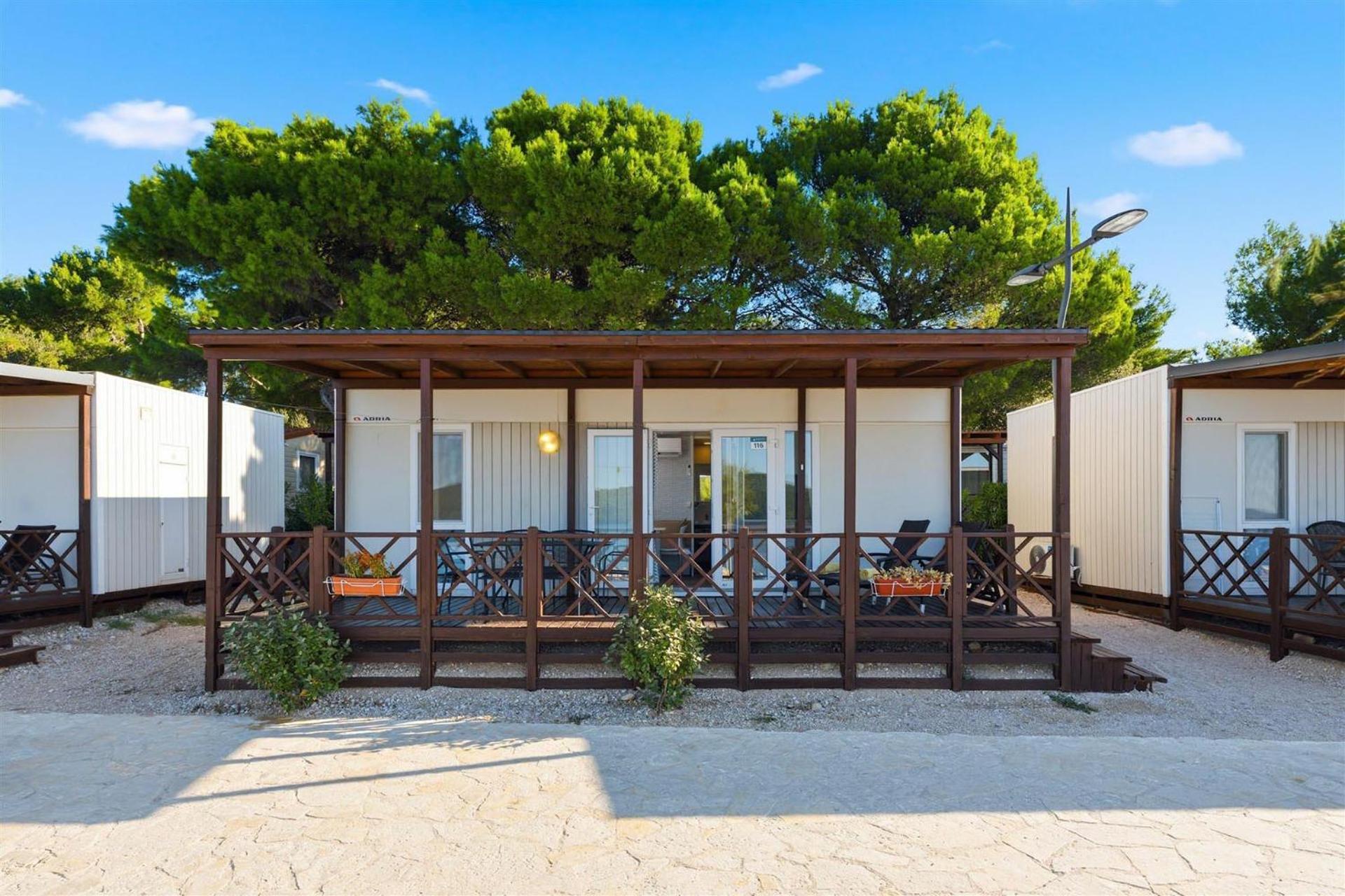 Premium Beach Two-Bedroom Mobile Home Terrace Sea View