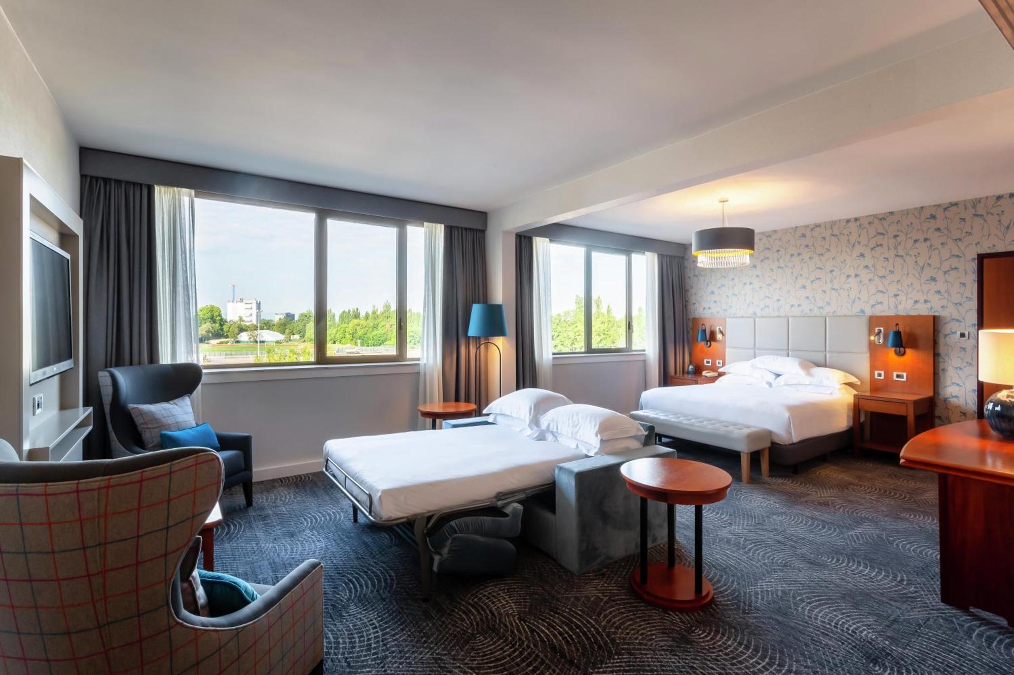 Chambre Lit King-Size Deluxe avec Canapé-Lit