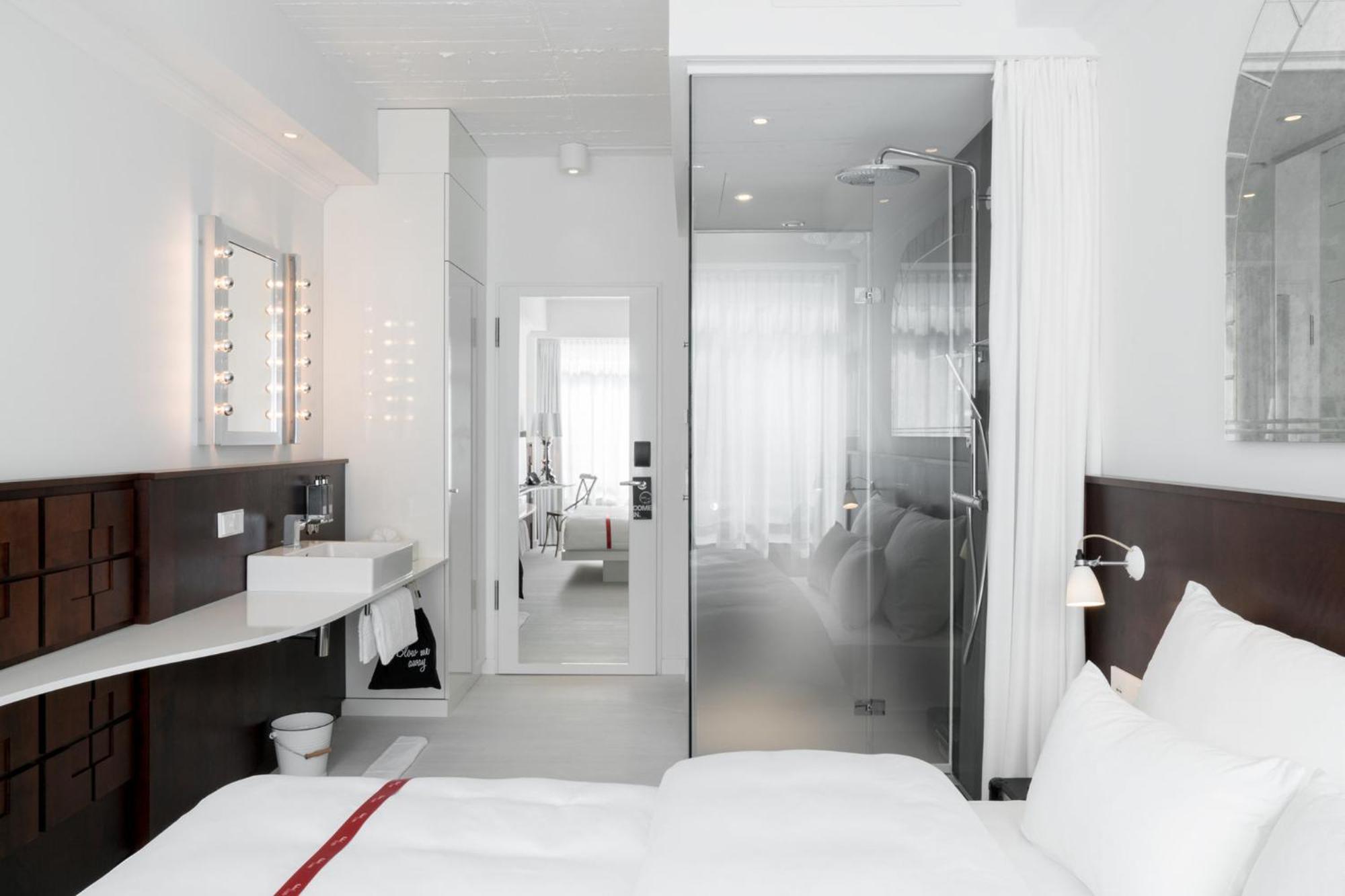Lovely Room