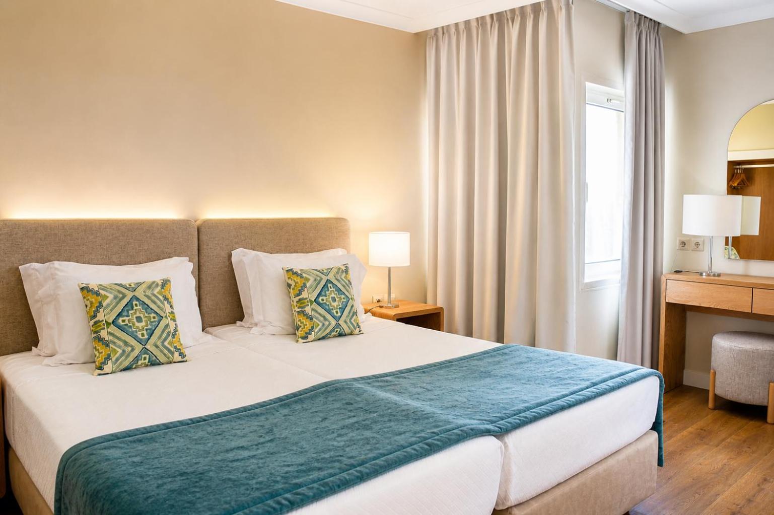 Standard Suite Kitchenette