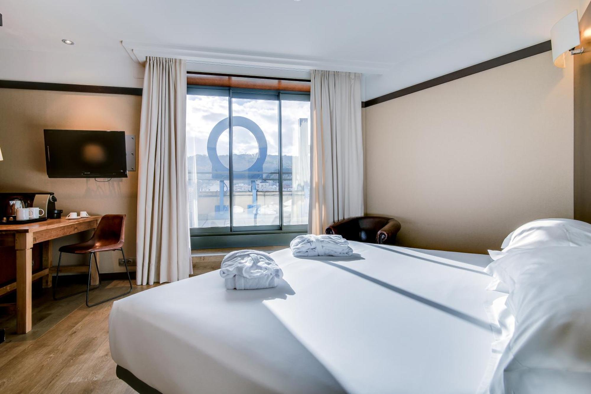 Junior Suite,1769489744:JPEG