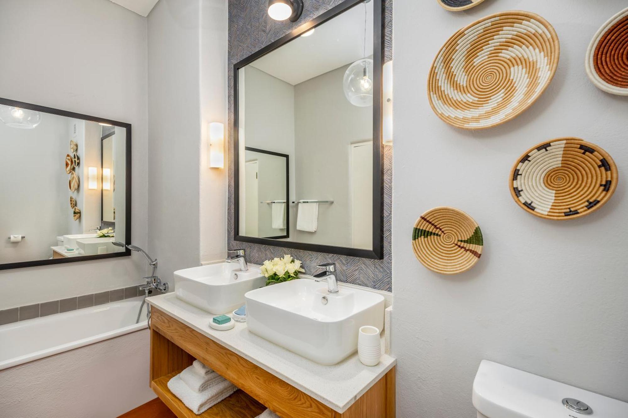 Lagoon View Suite