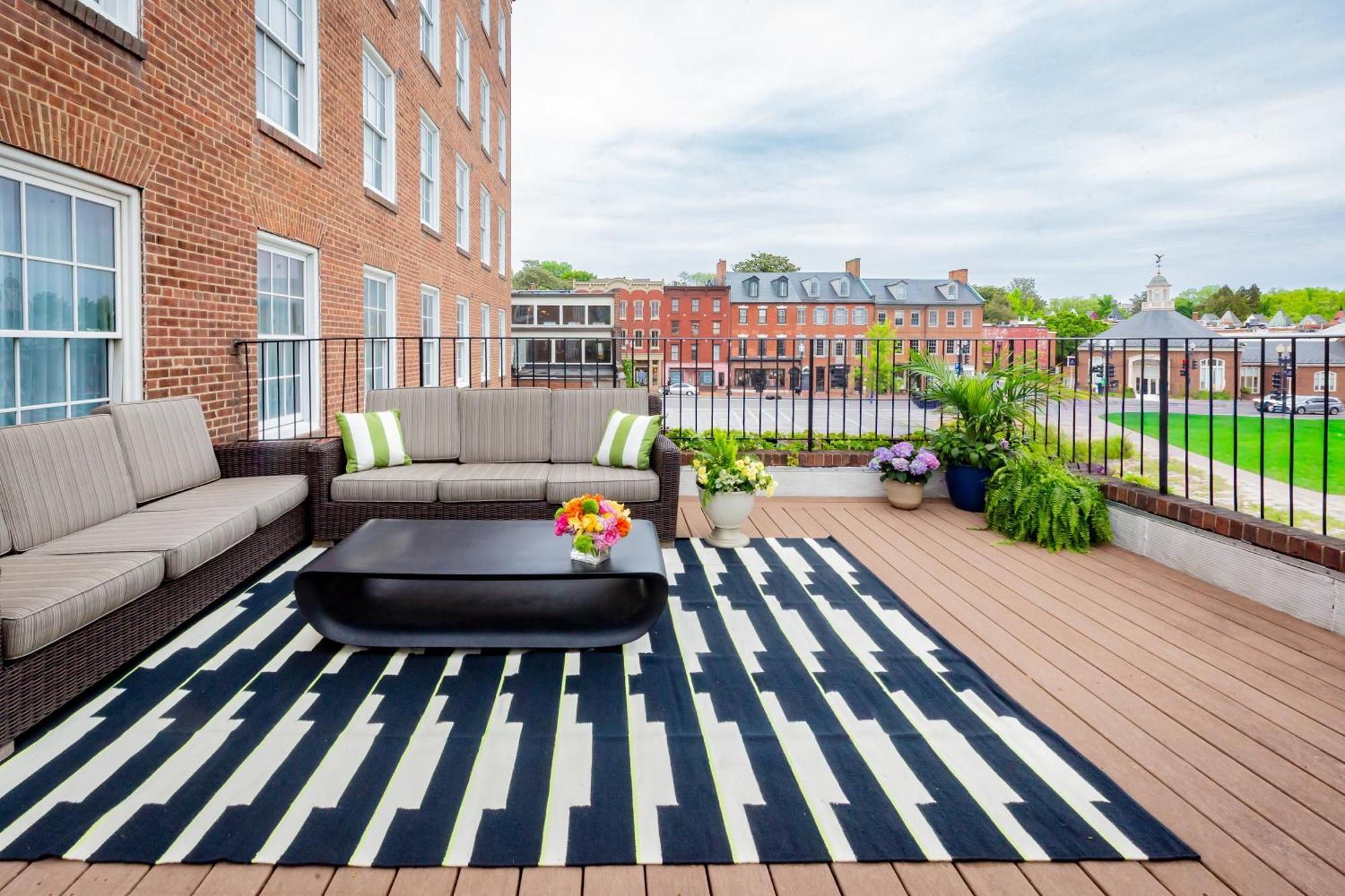 King Suite Balcony