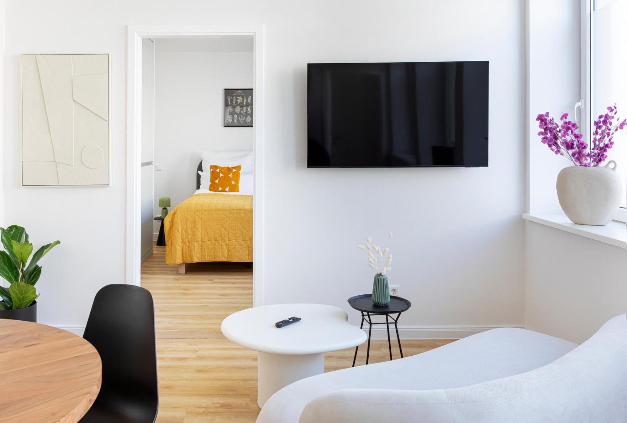 One-Bedroom Deluxe Apartment