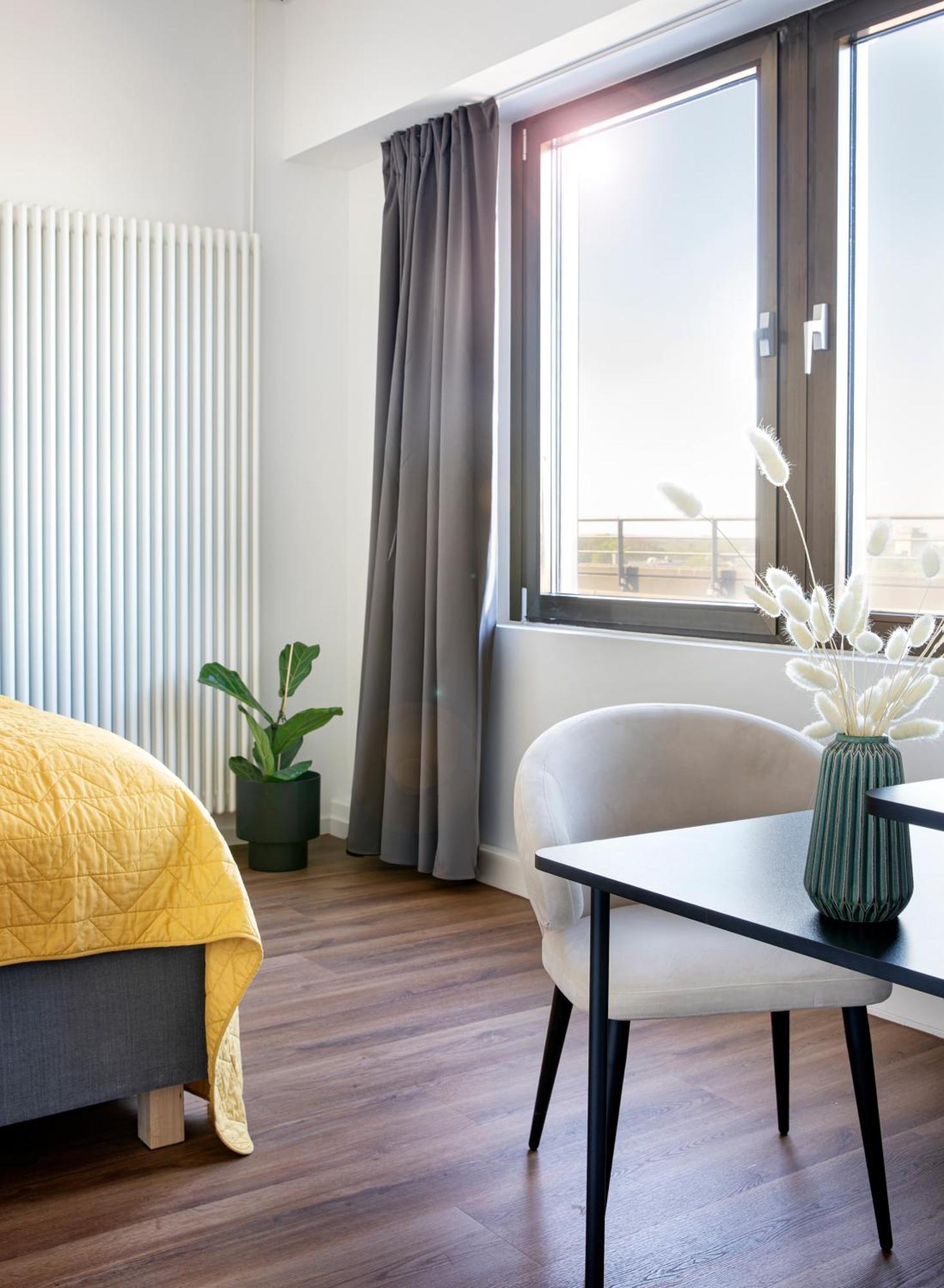 One-Bedroom Apartment Terrace