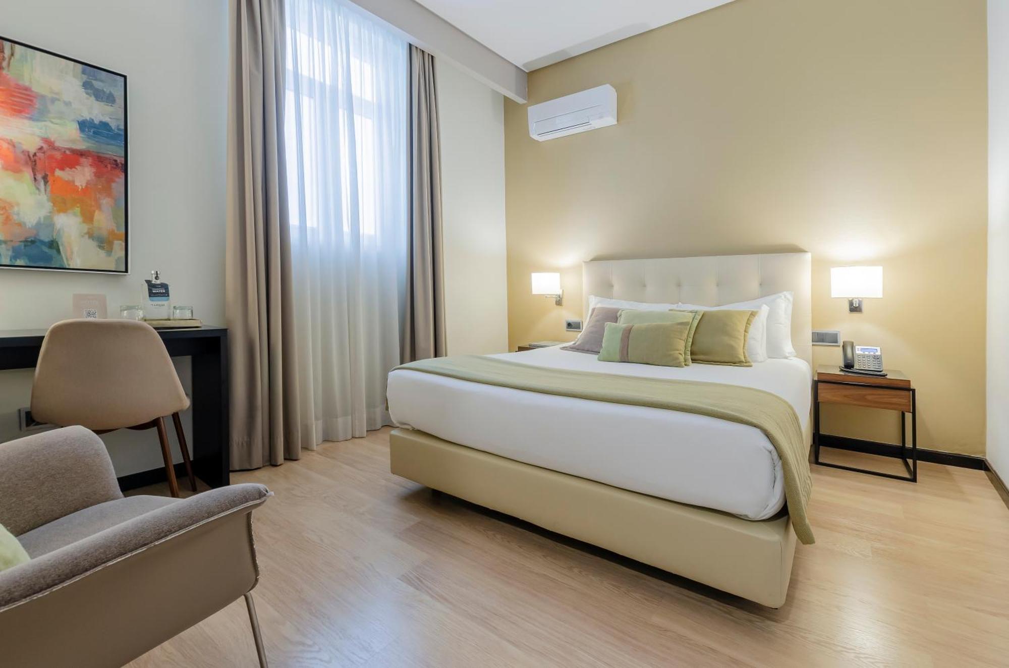 Double or Twin Room Internal View