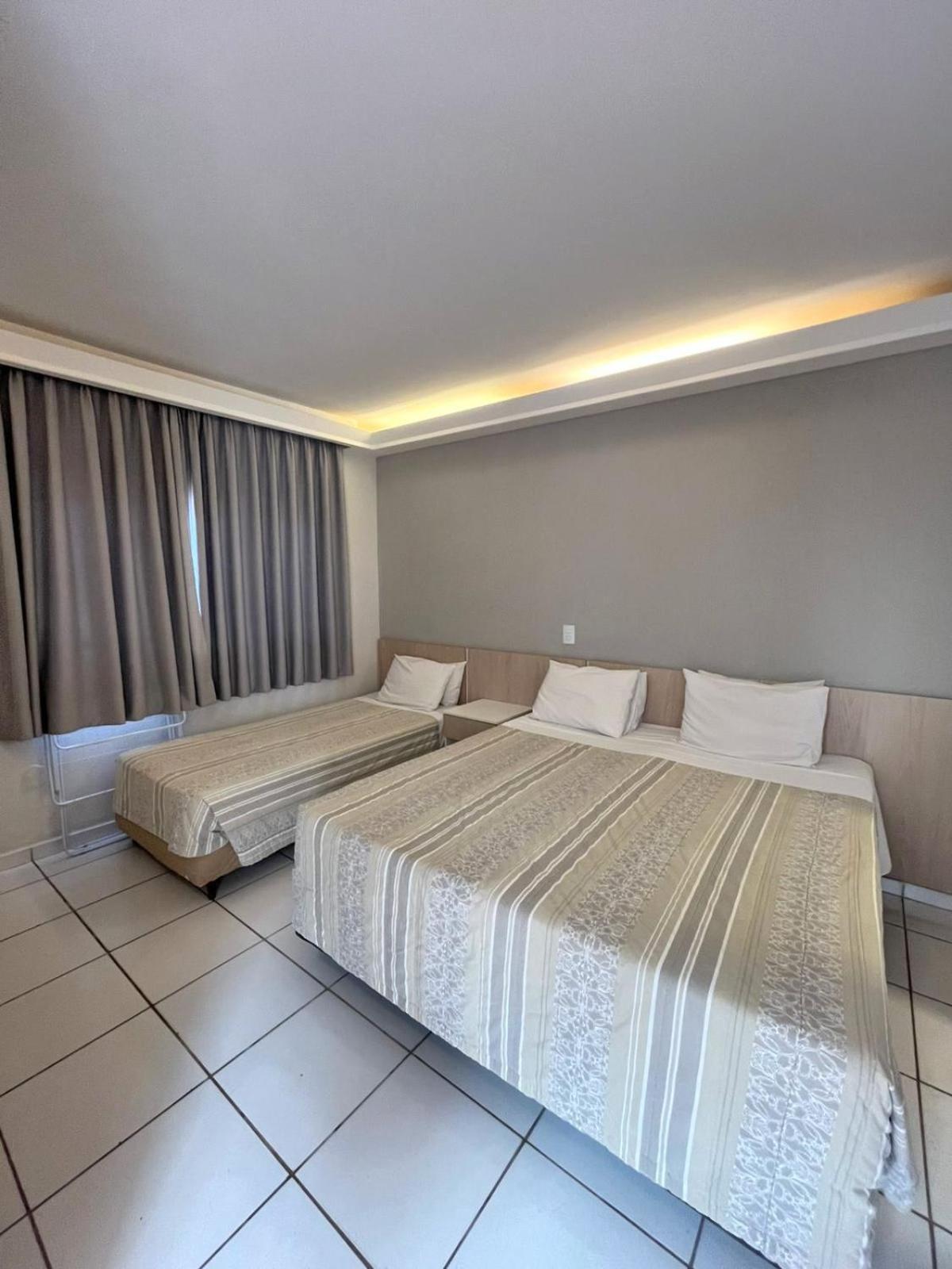 Quarto Triplo Standard