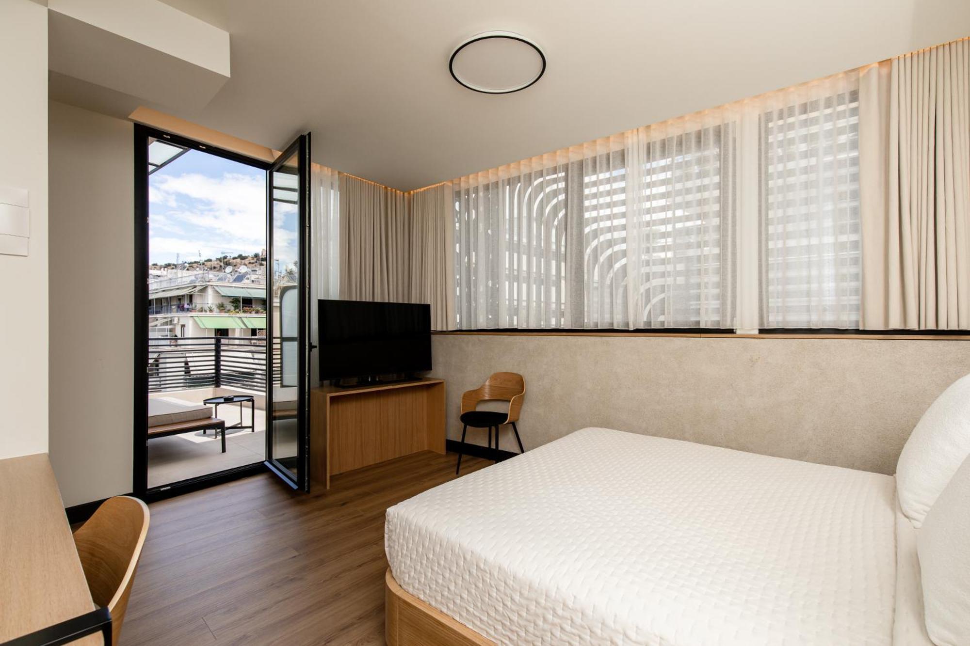 Deluxe Double Room with Balcony