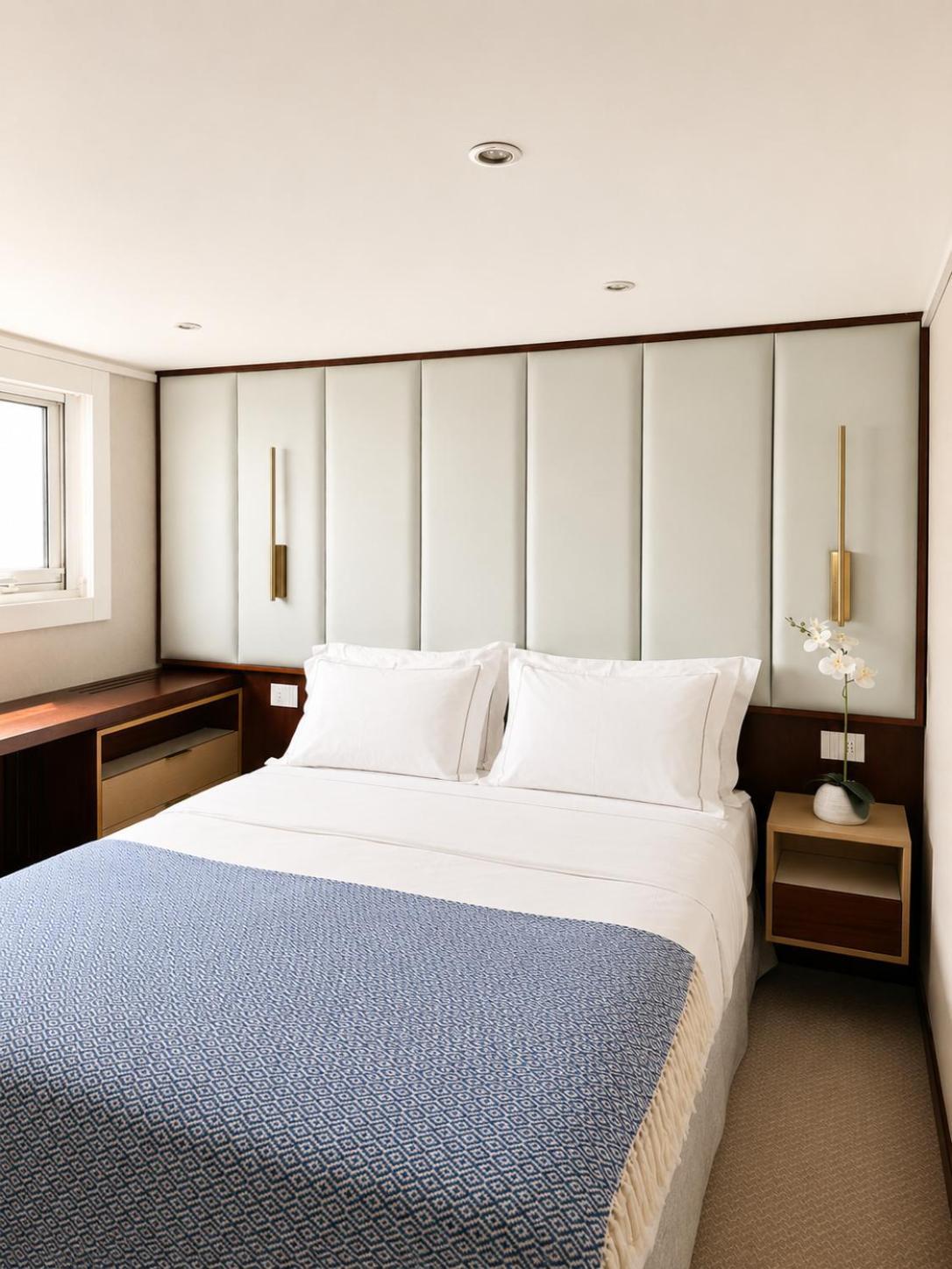 Cabin Room City View