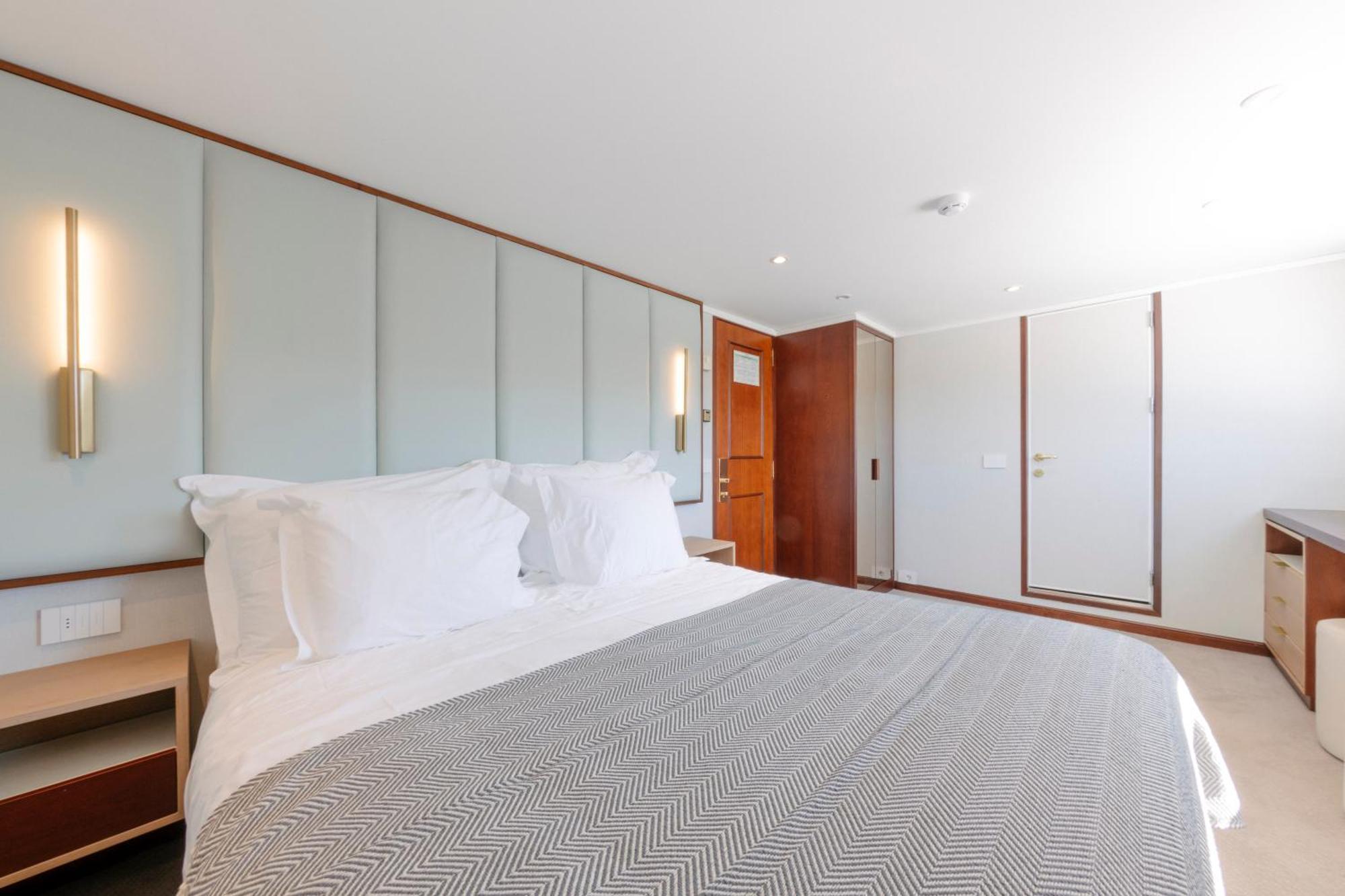 Superior Cabin Room