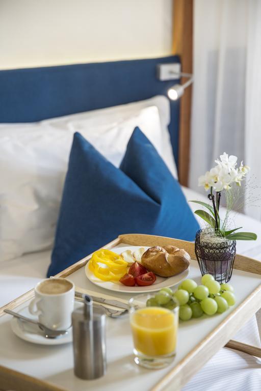 Suite Superior con Vista Lago