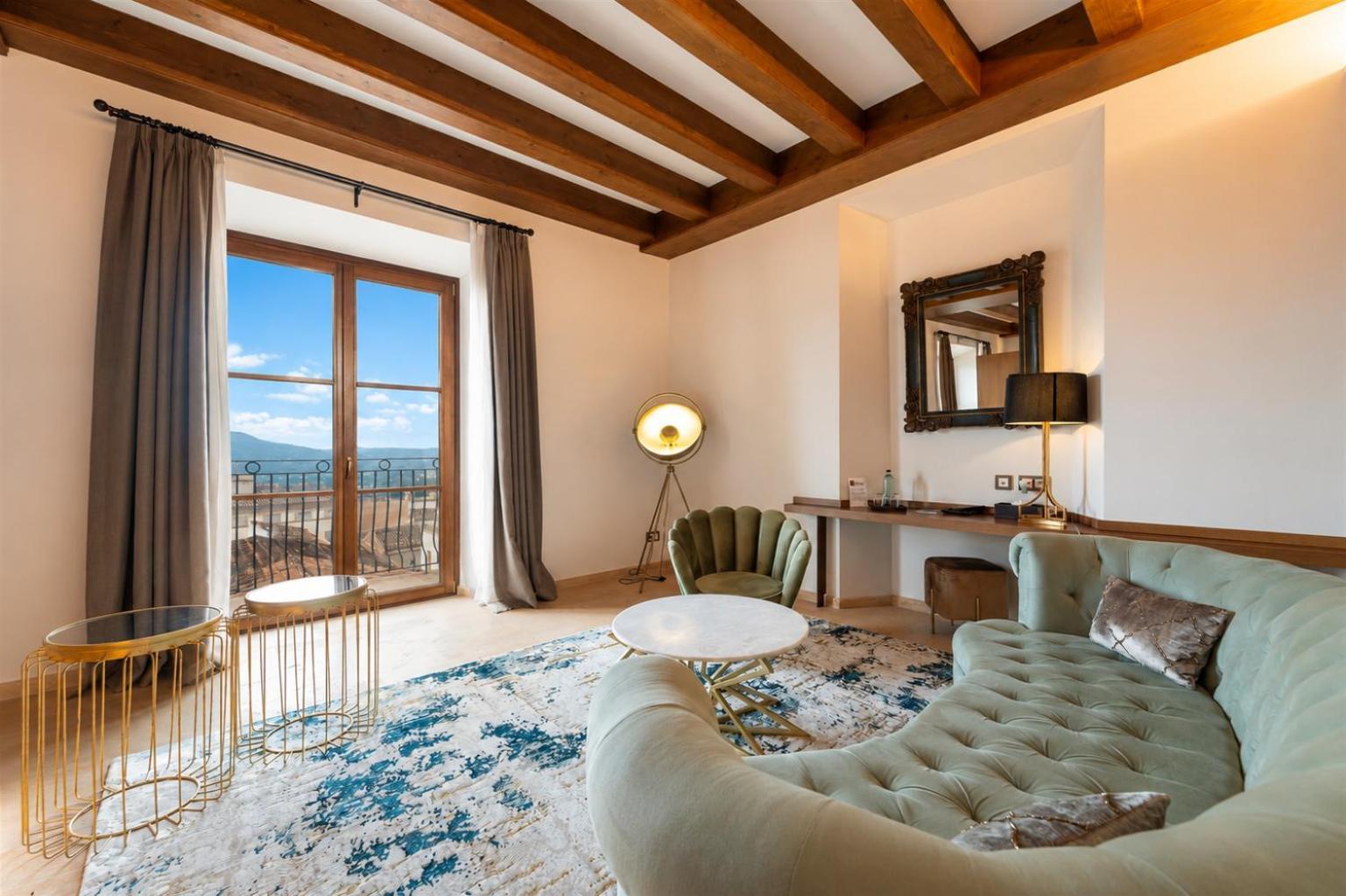 Castle Suite Balcony