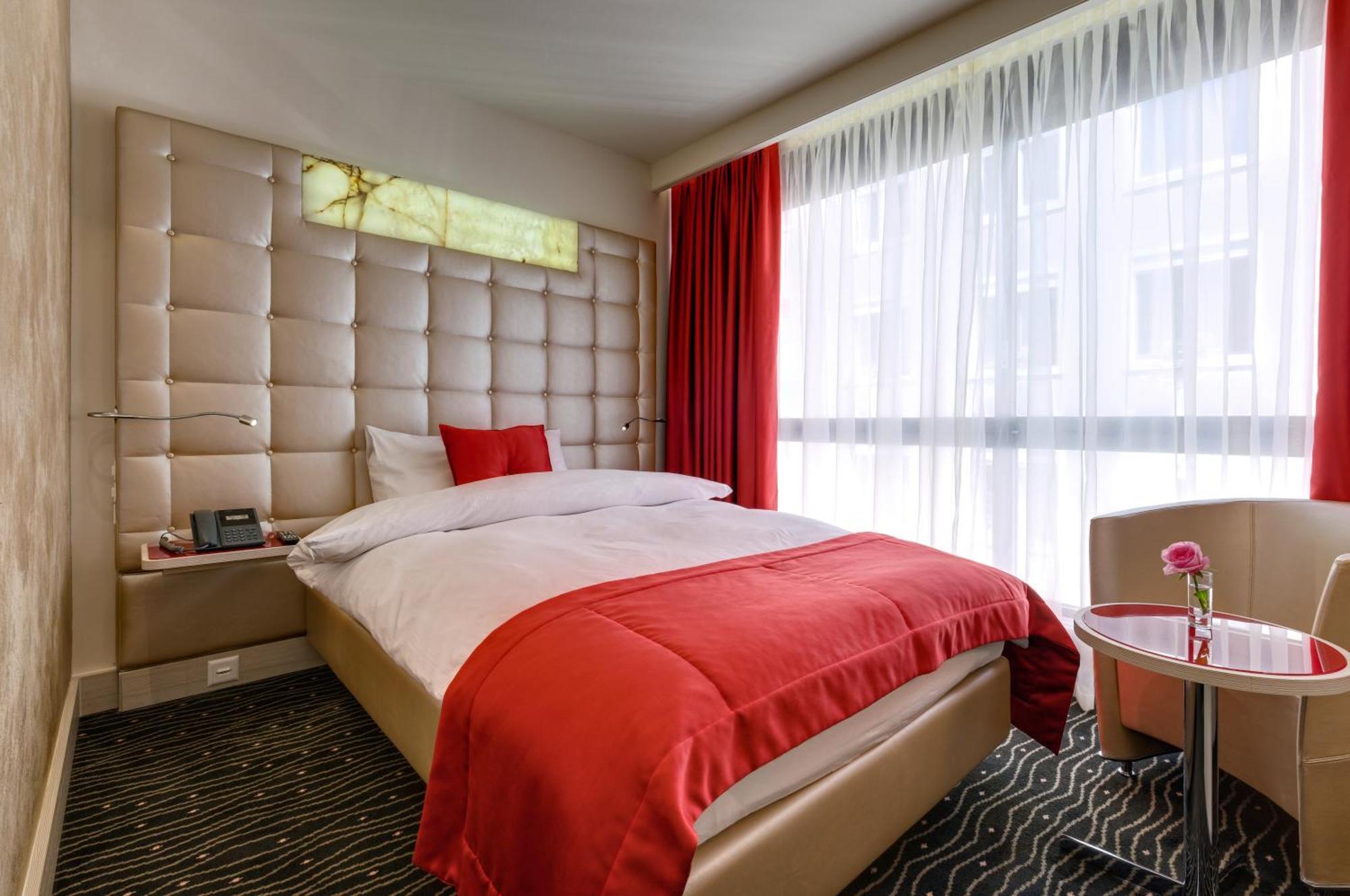 Double Room with Top View