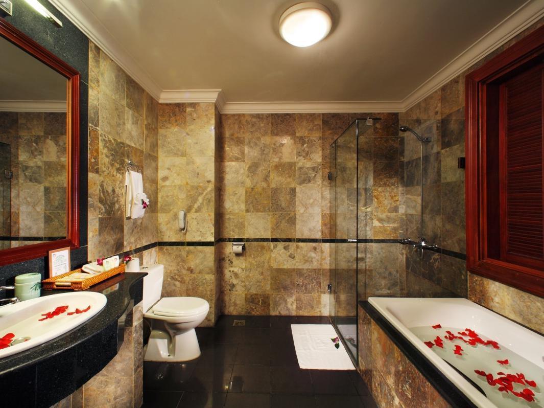 Suite Coloniale