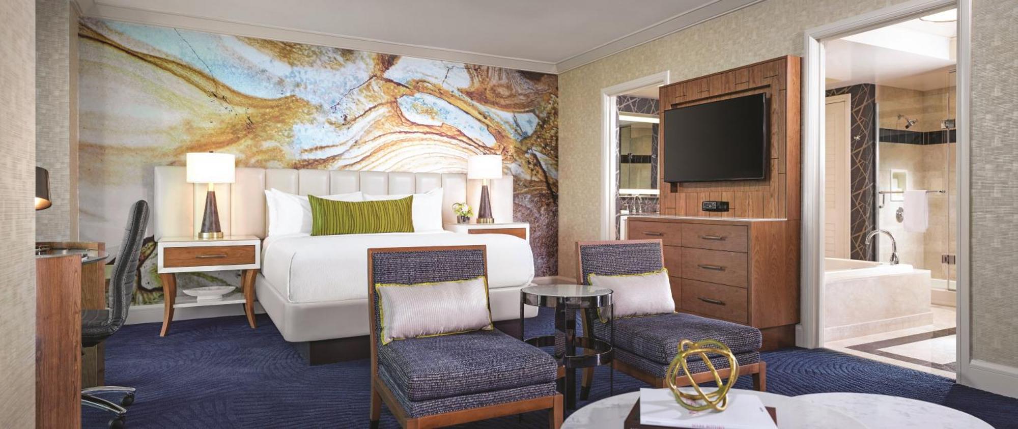 Elite King Suite