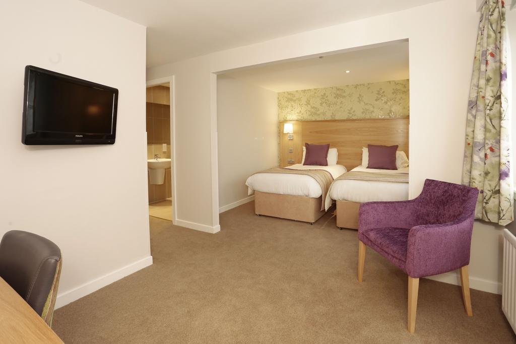Standard Twin Room Non-Smoking