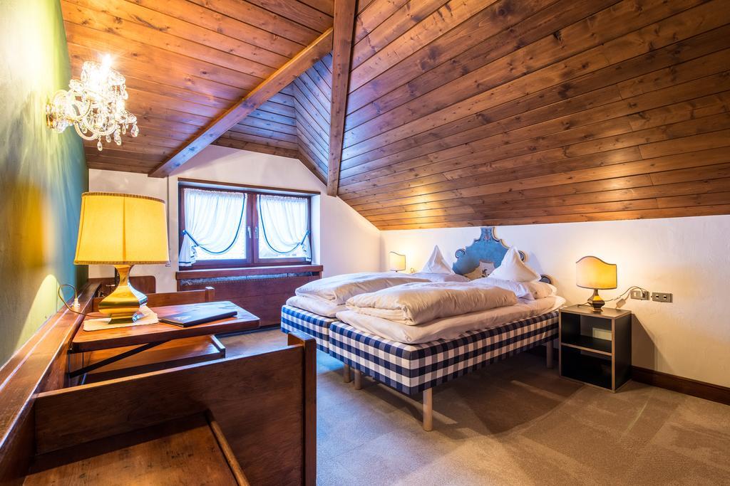 Standard Double Room,1588048583:JPEG