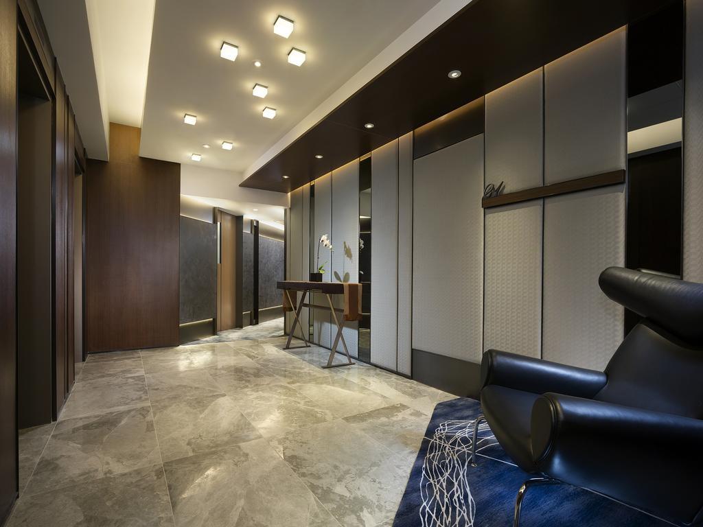 The Optimum Floor - Premier Plus Room