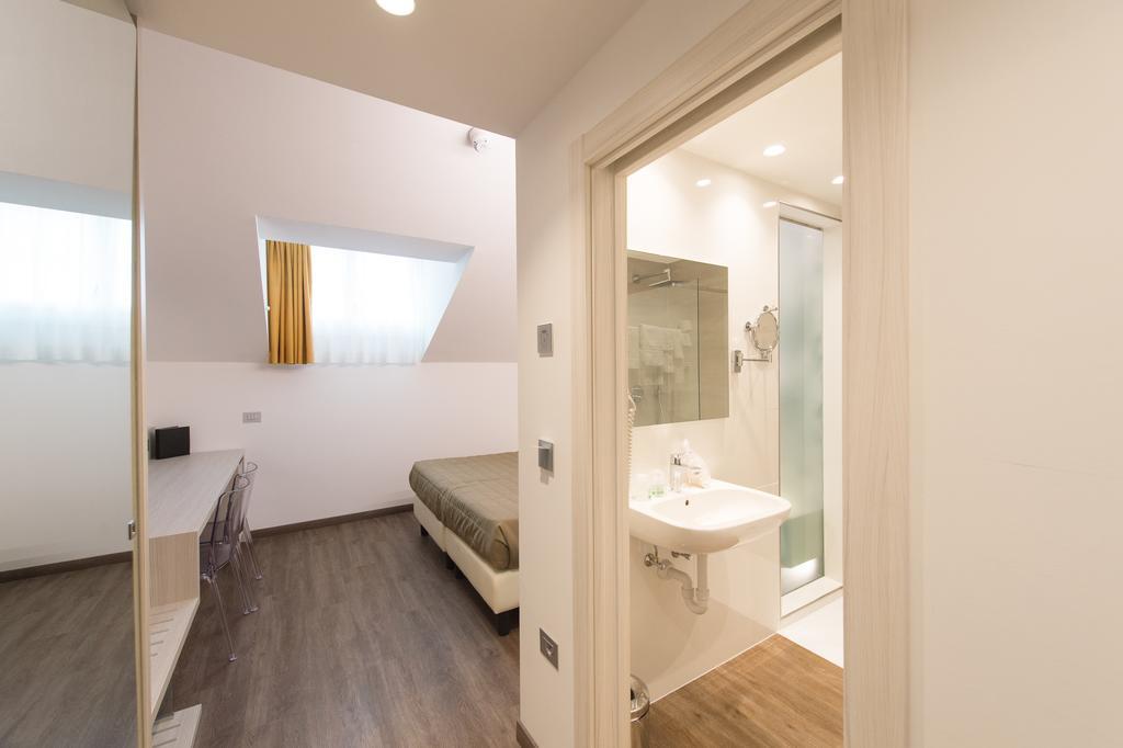 Chambre Double ou Lits Jumeaux Confort - Mansardée