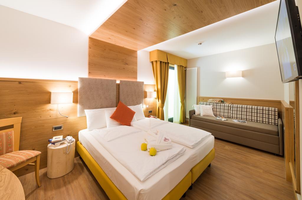 Superior Deluxe Double or Twin Room