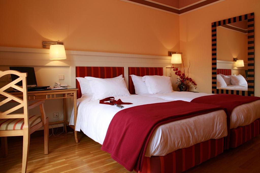 Quarto Twin Standard