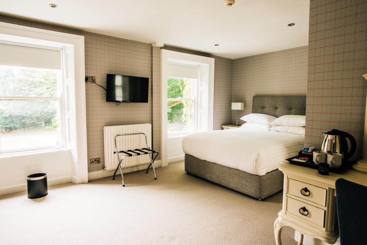 Superior Family Room
