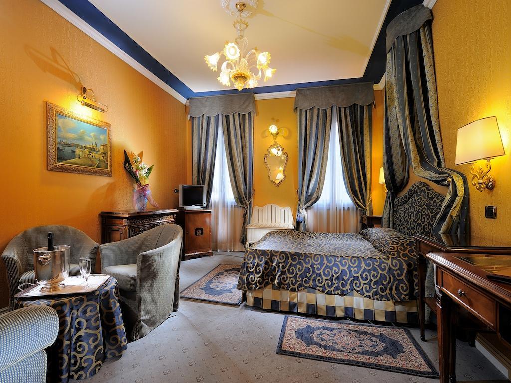 Classic Double or Twin Room