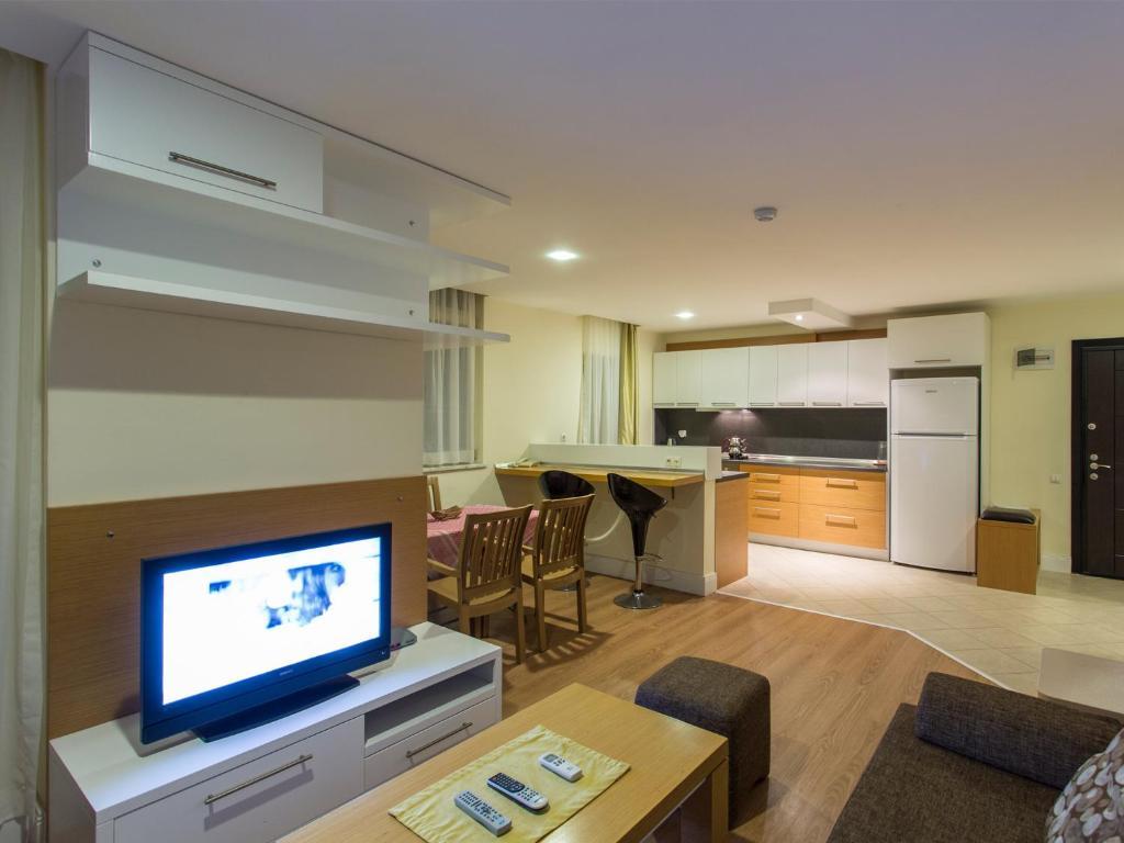 Appartement 2 Chambres en Duplex - Vue Partielle sur Mer