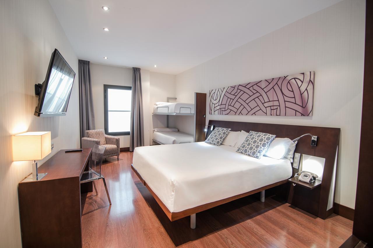 Quadruple Room,1207645180:JPEG