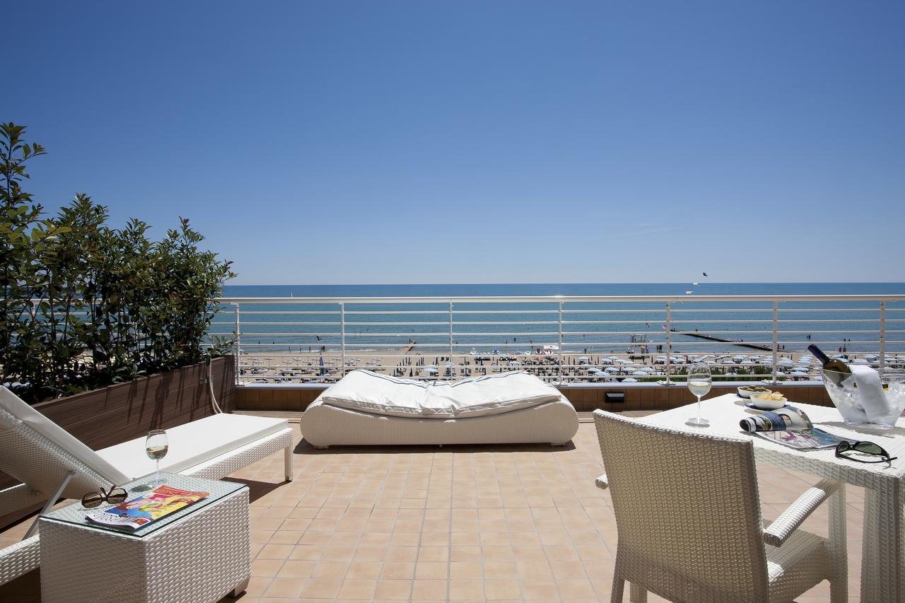 Executive Double Room with Terrace