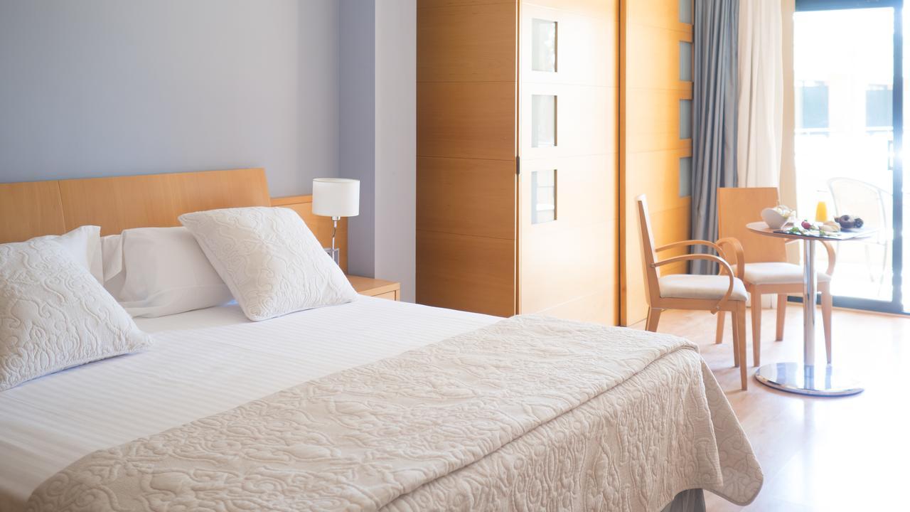 Chambre Triple (3 Adultes)