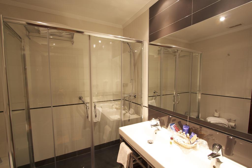 Double or Twin Room,701546002:JPEG