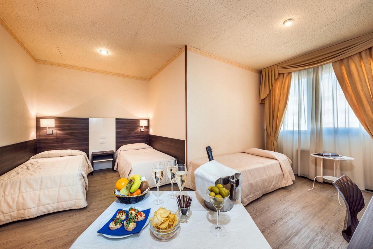 Quarto Triplo Superior