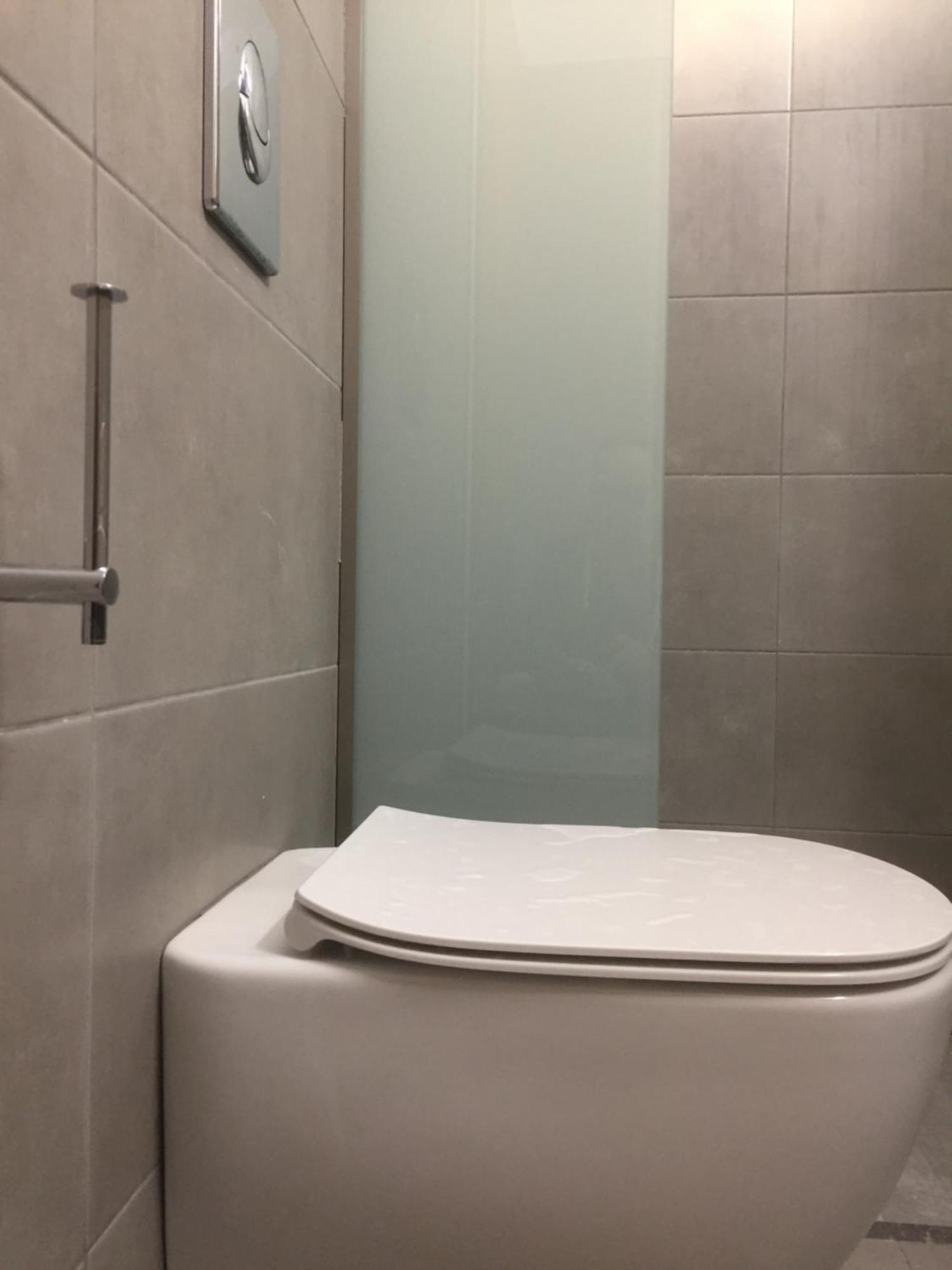 Apartment (4 Adults),779782866:JPEG